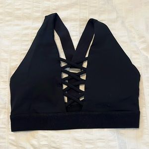 NWOT forever, 21 sports bra, size extra small